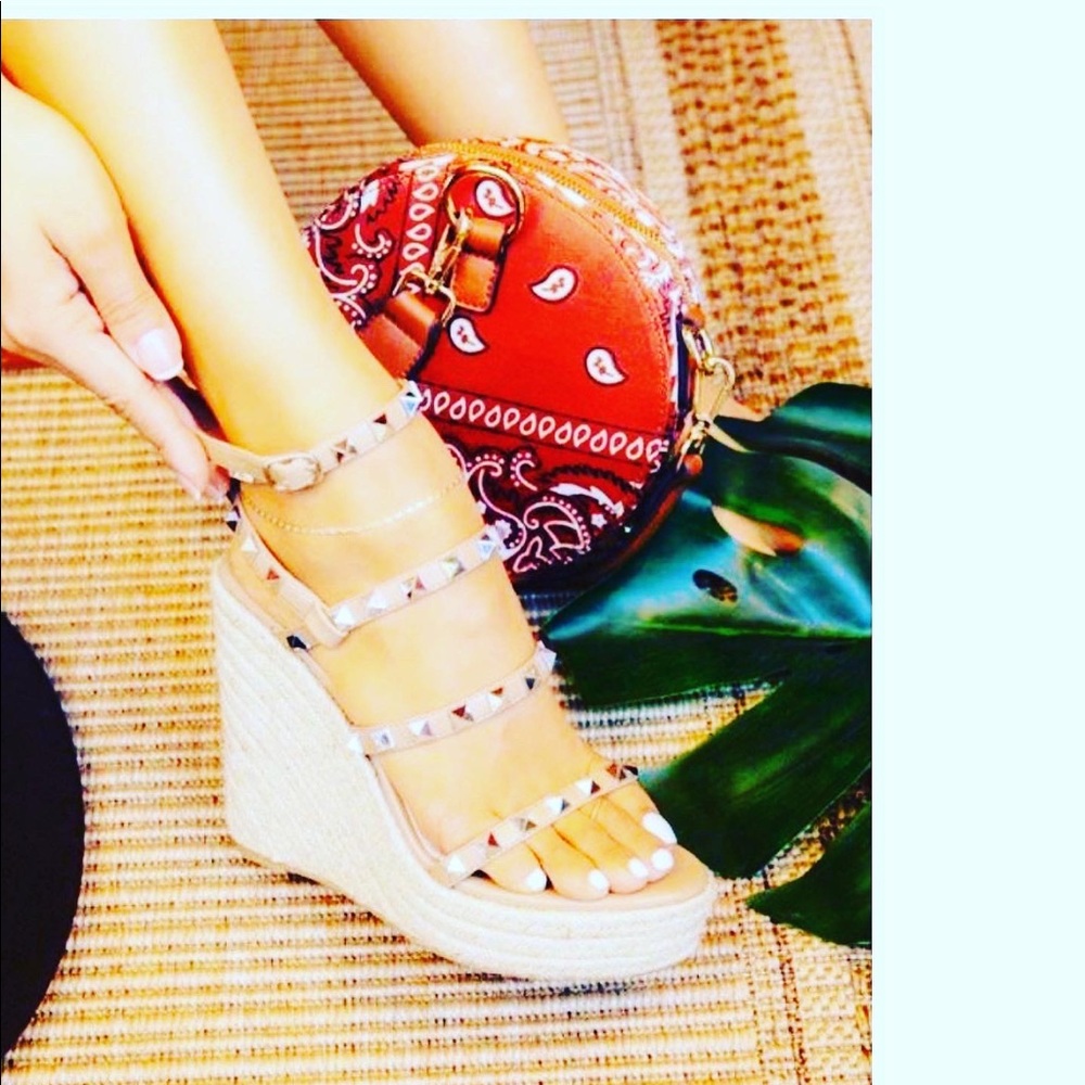 Beige wedges